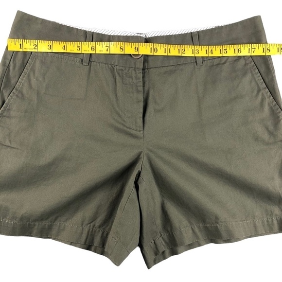 LOFT Womens Sz10 Army Green Flat Front Chino Shorts, 6", Mid Rise, Cotton, Basic - Picture 5 of 9